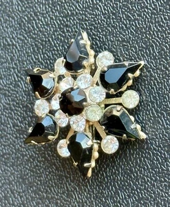 Vintage Gold Tone Black White Rhinestone Snowflake Flower Brooch Layered Nice. E - Picture 1 of 8