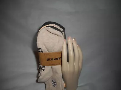 Steve Madden Women's 6 Pairs Multicolor Quarter Socks Shoe Size 5-10 - Image 1 of 4