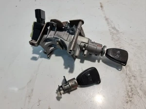 Jeep Patriot Ignition Barrel Lock Switch & Key & Door Lock 2008 OEM 05057297AH - Picture 1 of 20