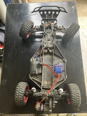 Traxxas Slash 2wd Lcg Xl5 Without Battery - Image 1 of 4