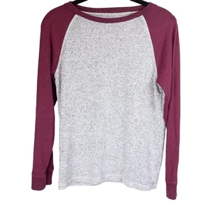 Rumi + Ryder Slub Sweater Gray and Burgundy, Medium - Picture 1 of 3
