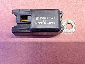 86 Mazda RX7 Relay Denso 056700-7330 4 Prong 12V 86-91 - Bild 1 von 3
