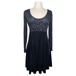 Vintage Jay Jacobs Women Black Floral Velvet Skater Dress Small Long Sleeves - Picture 1 of 5