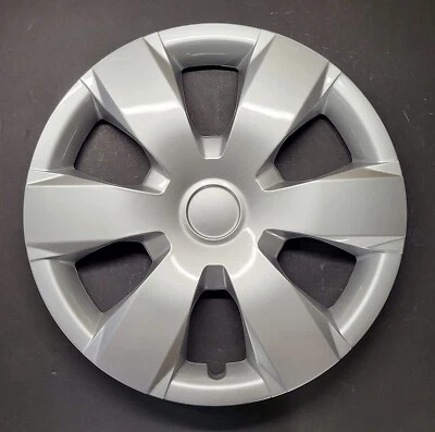One Wheel Cover Hubcap Fits 2007-2011 Toyota Camry 16" Silver 6 Spoke - Image 1 of 4