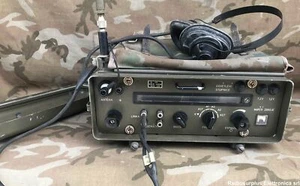  R 5P  Ricevitore HF di produzione Bulgara  Riceve da 1 a 22,5 Mhz in 6 bande - Zdjęcie 1 z 4