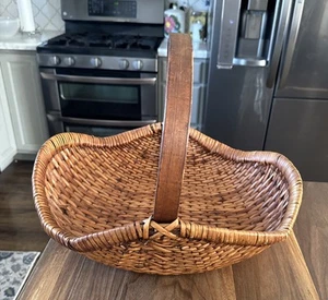 Vintage Antique Hand Made Asian Woven Willlow Basket Wood Handle - Picture 1 of 11