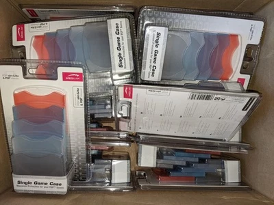 99x Sony PSP UMD-Spiele-Hüllen Tasche Etui Game Schutz Case Cover Speedlink - Bild 1 von 3