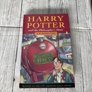 Harry Potter and the Philosopher's Stone First Edition J K Rowling Young Wizard - Imagen 1 de 8