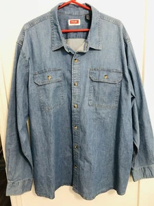 NWOT Wrangler Denim Shirt Mens 2XL Workwear Western Cowboy Blue Cotton Pockets - Picture 1 of 9