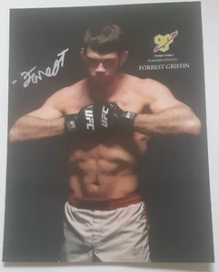 FORREST GRIFFIN SIGNED UFC 8X10 PROMO PHOTO MMA ARNOLD FITNESS EXPO 2023 - Picture 1 of 2
