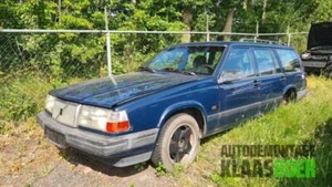 Kühlergrill Volvo 940 II Kombi 945  P22969702 - Bild 1 von 3