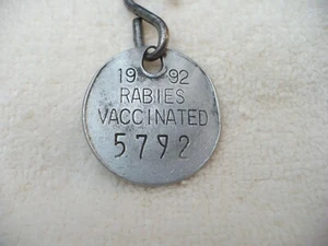 AAM- VINTAGE 1992 RABIES VACCINATED #5792 DOG TAG #931 - Picture 1 of 8