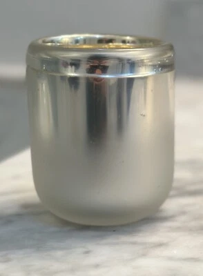 PLATA VOTIVA Pottery Barn BRIE HECHO A MANO VIDRIO MERCURIO HURACÁN CANDELABRO Foto 1 de 4