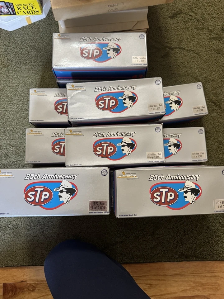 STP 25 Aniversario 1:24 Diecast Stock Car - 14 en total. Foto 1 de 1