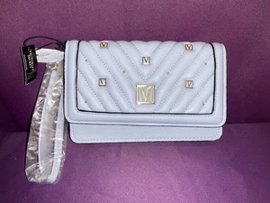 Bolso de mano Victoria Secret acolchado tecnológico nuevo gris azulado logotipo tachonado - Imagen 1 de 14