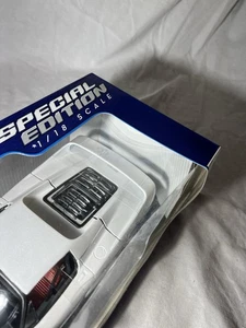 Ferrari F50 - white- 1/18 Scale Maisto Special Edition Die cast - New In The Box - Picture 1 of 5