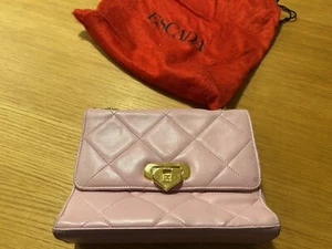 Borsa a tracolla Escada Italy rosa nero bianco trapuntato cuore pelle catena vintage - Foto 1 di 7