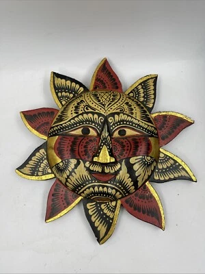 Colgante de pared de madera pintado vintage cara de sol caprichoso MCM Foto 1 de 4