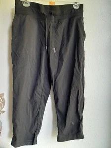 Pantalones cortos Lululemon talla 6 Capris con cordón para estudio de baile LEER - Imagen 1 de 5