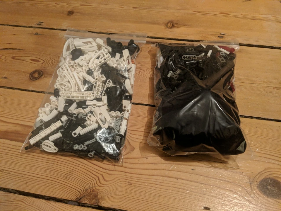 Star Wars Lego Technic 8001 8010:  Storm Trooper and Darth Vader  - Image 1 of 1