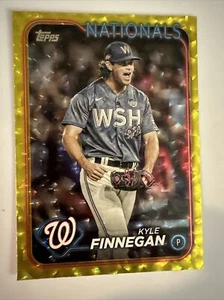 2024 Kyle Finnegan #153 Yellow Crackle 29 /50 Washington Nationals - Picture 1 of 3