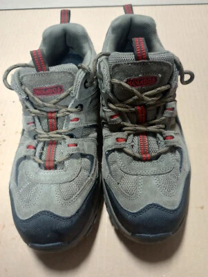 Men's Nevados Hiking Boots boomerang 2 low US 9W  Camping - Image 1 of 4