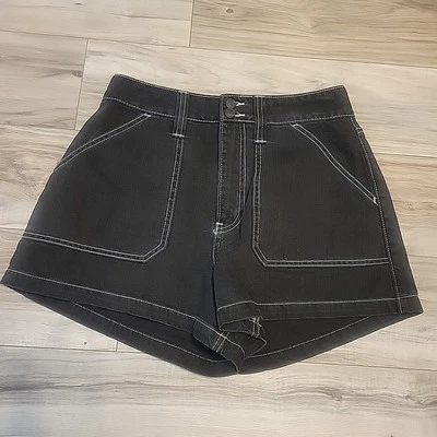 Hollister Curvy Ultra High Rise Vintage Relaxed  Mom Shorts Size 9 W 29 Black - Image 1 of 4