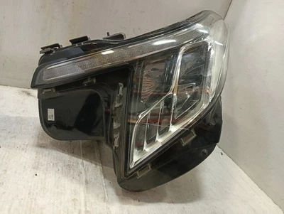 Faro delantero derecho pasajero con Intellibeam TQ5 de Cadillac CT6 2016 (92693 Foto 1 de 4