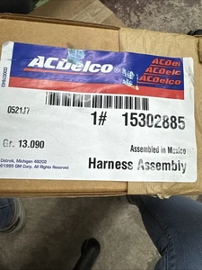 Arnés GM 15302885 ASM, cableado ajustador de asiento del conductor 1998 Deville & Seville nuevo de stock - Imagen 1 de 12