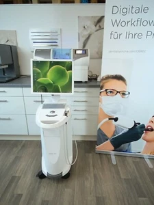 Unidad de grabación Sirona CEREC Bluecam con software 4.4 y Windows 7, usada - Imagen 1 de 4