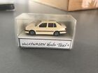 WIKING 1/87th: TAXI VOLKSWAGEN WINDO IN BOX