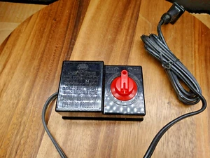Model Power HO & N Scale No. 70210 Transformer: Output 18VAC, 0-16VDC, 7.5 VA - Picture 1 of 6