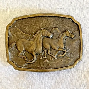 Vintage Horses Running Belt Buckle Western Cowboy Raised Buckle 3” x 2” - Picture 1 of 5