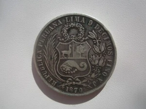 1870 PERU UN SOL - Picture 1 of 2