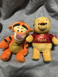 Juguete pequeño de peluche de 8"" Disney Ty Sparkle Winnie The Pooh & Tigger - Imagen 1 de 6