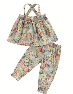 Beautiful two-piece outfit for girls in 5-6 youth - Picture 1 of 5