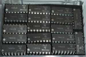 40 Texas Instruments SN54155J IC's - Picture 1 of 3