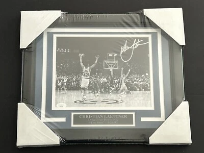 Christian Laettner Signed Framed Duke Blue Devils The Shot Photo JSA COA Auto - Image 1 of 4