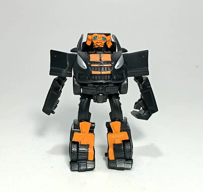 HASBRO TRANSFORMERS 2011 MOVIE DOTM LEGION CLASS MUDFLAP 100% COMPLETE - Image 1 of 4
