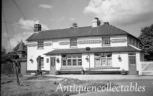 Bentworth Hampshire The Star Inn Village Scene 35mm Negative CP81 - Picture 1 of 1