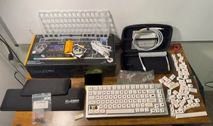 Glorious GMMK PRO Mechanical Keyboard Silver+cableMod,switches,keycaps,wristRest - Picture 1 of 14
