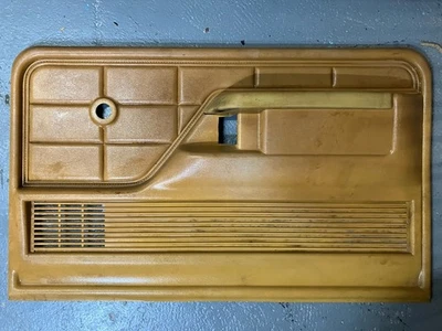 Panel de puerta dorado derecho Bronco camioneta Ford serie F 73-79 usado Foto 1 de 3