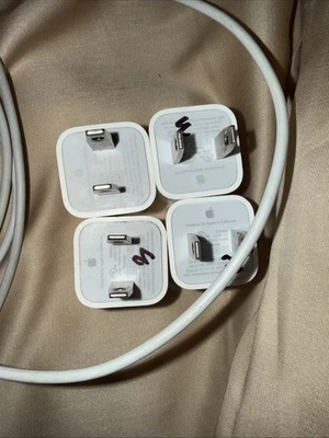 Lot Of 4 Genuine Apple iPhone Charger Original 5w USB Power Adapter Cubes - Image 1 of 4