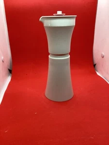 Vintage Tupperware Almond 8 oz Oil Vinegar Salad Dressing Cruet w/ Lid - Picture 1 of 8