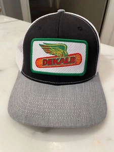 Dekalb Corn Seed Embroidered Patch Mesh Snapback Hat Cap - Picture 1 of 3