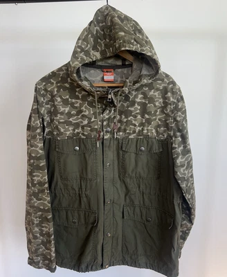 Nike Athletic Dept Hombres Chaqueta Grande Verde Camuflada Con Capucha Utilidad Cremallera A Presión De Colección Foto 1 de 4