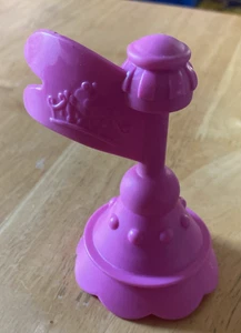 Fisher Price Little People Disney Schloss Prinzessinnenpalast rosa Flagge Turm #2 - Bild 1 von 3