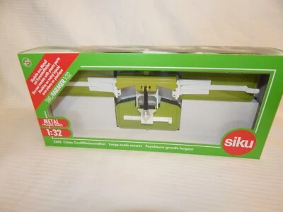 SIKU CLAAS LARGE SCALE MOWER 2265 BNIB 1:32 - Image 1 of 3