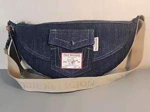 NEU True Religion Hobo Bag Halbmondform Handtasche dunkle Waschung Denim Neu mit Etikett Tasche - Bild 1 von 7