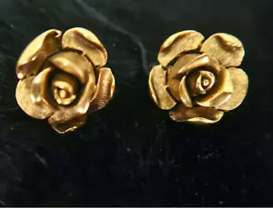 Pendientes Rosa Marca Trifari Vintage - Clip Tono Dorado con Marca Corona - Imagen 1 de 3